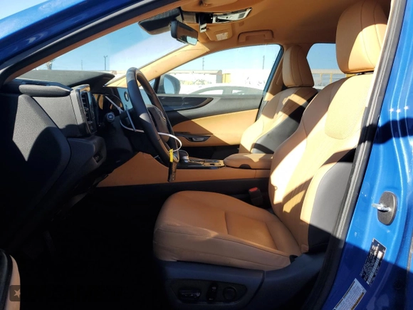 2022 Lexus NX with VIN JTJADCAZ4N5002395, listed as a Copart auction lot 79897404 with 13,612 mi miles and Salvage Title. Bid and sale history available at carsss.com. Image 7.