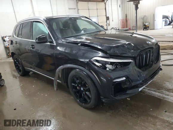 2019 BMW X5 xDrive40i z VIN 5UXCR6C57KLK88824, wystawiony jako Copart lot #47605315 z przebiegiem 154 364 mil mil oraz Szkoda całkowita • Salvage title. Historia ofert i sprzedaży dostępna na DreamBid. Obrazek 4.