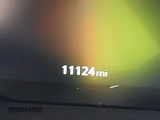 2024 Toyota Land Cruiser z VIN JTEABFAJ9RK015313, wystawiony jako IAAI lot #41573592 z przebiegiem 11 124 mil mil oraz . Historia ofert i sprzedaży dostępna na DreamBid. Obrazek 15.