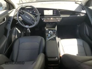 2024 Kia Niro Wind with VIN KNDCR3L1XR5079928, listed as a Copart auction lot 54230885 with 13,771 mi miles and Salvage Title. Bid and sale history available at DreamBid. Image 8.