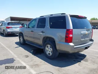 2007 Chevrolet Tahoe LT with VIN 1GNFC13J87R242057, listed as a IAAI auction lot 42736911 with 162,569 mi miles and . Bid and sale history available at DreamBid. Image 3.