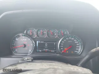 2018 Chevrolet Silverado 1500 LT with VIN 1GCVKRECXJZ116262, listed as a IAAI auction lot 41572273 with 221,864 mi miles. Bid and sale history available at carsss.com. Image 7.