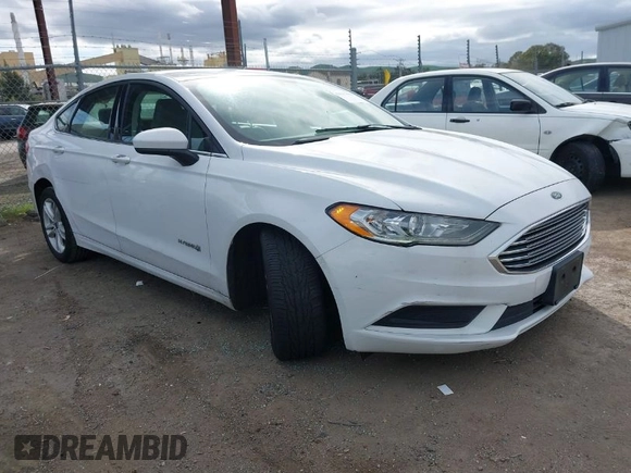 2018 Ford Fusion SE z VIN 3FA6P0LU5JR188171, wystawiony jako IAAI lot #41632358 z przebiegiem 73 677 mil mil oraz . Historia ofert i sprzedaży dostępna na DreamBid. Obrazek 1.