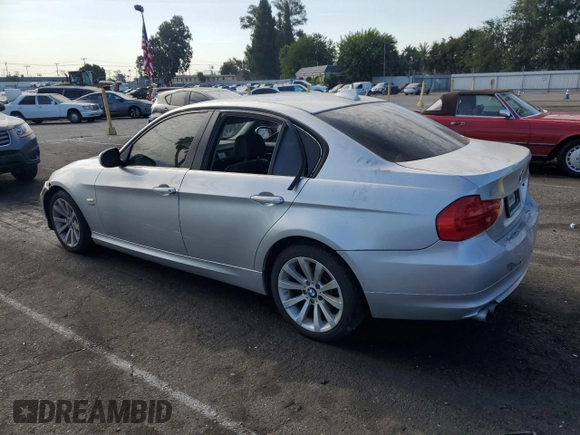 2011 BMW 3 Series 328i xDrive with VIN WBAPK7C56BA819100, listed as a Copart auction lot 66148664 with 121,601 mi miles and Salvage Title. Bid and sale history available at carsss.com. Image 2.