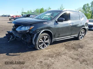 2018 Nissan Rogue SV z VIN 5N1AT2MV2JC851483, wystawiony jako IAAI lot #42082917 z przebiegiem 115 707 mil mil oraz . Historia ofert i sprzedaży dostępna na DreamBid. Obrazek 20.