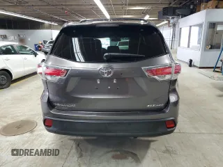 2016 Toyota Highlander XLE z VIN 5TDJKRFH0GS500635, wystawiony jako Copart lot #55602525 z przebiegiem 108 930 mil mil oraz Czysty tytuł • Clean title. Historia ofert i sprzedaży dostępna na DreamBid. Obrazek 6.