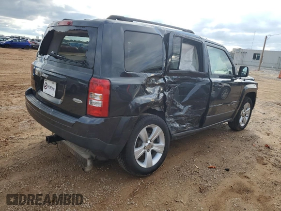 2014 Jeep Patriot Latitude with VIN 1C4NJPFB4ED522179, listed as a Copart auction lot 46541235 with 60,648 mi miles and Salvage Title. Bid and sale history available at carsss.com. Image 3.