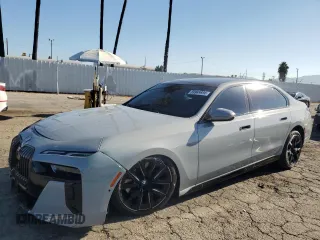 2024 BMW 7 Series 740i с VIN WBA23EH04RCR48184, выставлен на аукционе Copart как лот 69965604 с пробегом 5 285 миль миль и Списание • Salvage title. История ставок и продаж доступна на DreamBid. Изображение 1.