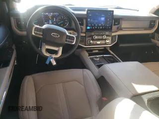 2022 Ford Expedition Limited with VIN 1FMJU1KT5NEA32485, listed as a Copart auction lot 84036104 with 47,692 mi miles and Salvage Title. Bid and sale history available at carsss.com. Image 8.