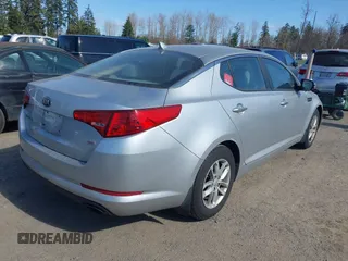 2013 Kia Optima LX z VIN KNAGM4A74D5371383, wystawiony jako IAAI lot #41756449 z przebiegiem 133 002 mil mil oraz . Historia ofert i sprzedaży dostępna na DreamBid. Obrazek 4.