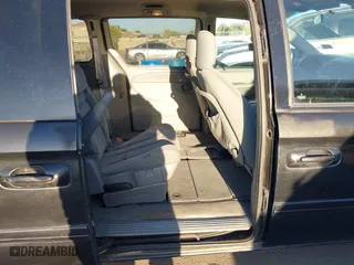 2006 Dodge Grand Caravan SXT with VIN 2D4GP44L36R630845, listed as a IAAI auction lot 42042341 with 203,675 mi miles. Bid and sale history available at carsss.com. Image 8.