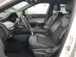 2023 Jeep Compass Latitude с VIN 3C4NJDBN8PT562163, выставлен на аукционе Copart как лот 63021635 с пробегом 51 549 миль миль и Списание • Salvage title. История ставок и продаж доступна на DreamBid. Изображение 7.