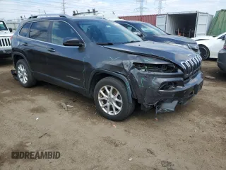 2014 Jeep Cherokee Latitude z VIN 1C4PJLCS5EW148272, wystawiony jako Copart lot #52852295 z przebiegiem 99 591 mil mil oraz Szkoda całkowita • Salvage title. Historia ofert i sprzedaży dostępna na DreamBid. Obrazek 4.