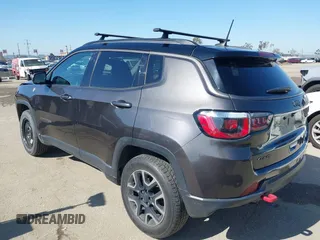 2019 Jeep Compass Trailhawk with VIN 3C4NJDDB3KT759849, listed as a IAAI auction lot 42141467 with 100,915 mi miles and . Bid and sale history available at DreamBid. Image 3.