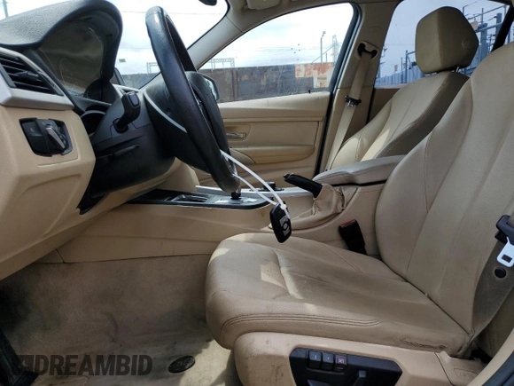 2015 BMW 3 Series 320i с VIN WBA3B1G56FNT02268, выставлен на аукционе Copart как лот 58822465 с пробегом 107 944 миль миль и Чистый • Clean title. История ставок и продаж доступна на DreamBid. Изображение 7.