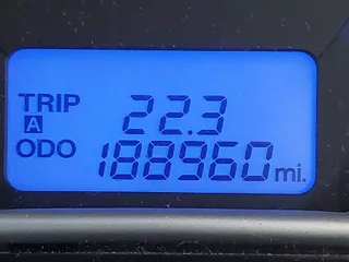 2011 Hyundai Veracruz Limited with VIN KM8NUDCC4BU142172, listed as a IAAI auction lot 41967001 with 188,960 mi miles. Bid and sale history available at carsss.com. Image 12.