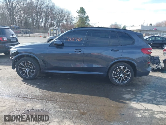 2019 BMW X5 xDrive40i with VIN 5UXCR6C51KLL64523, listed as a IAAI auction lot 42015761 with 90,371 mi miles and . Bid and sale history available at DreamBid. Image 15.
