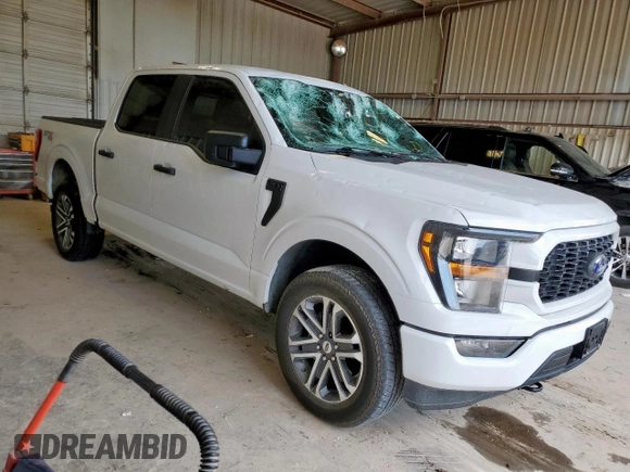2023 Ford F-150 XL z VIN 1FTEW1EP4PKF14142, wystawiony jako Copart lot #58087565 z przebiegiem 41 770 mil mil oraz Czysty tytuł • Clean title. Historia ofert i sprzedaży dostępna na DreamBid. Obrazek 4.
