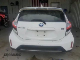 2018 Toyota Prius One with VIN JTDKDTB30J1599984, listed as a Copart auction lot 54381565 with 110,527 mi miles and Clean Title. Bid and sale history available at DreamBid. Image 6.