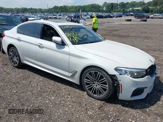 2018 BMW 5 Series 530i xDrive с VIN WBAJA7C50JG907628, выставлен на аукционе IAAI как лот 42646818 с пробегом 100 215 миль миль и . История ставок и продаж доступна на DreamBid. Изображение 1.