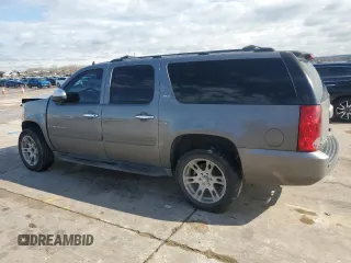 2007 GMC Yukon XL SLT with VIN 1GKFC16047J260991, listed as a Copart auction lot 43289595 with 201,627 mi miles and Salvage Title. Bid and sale history available at carsss.com. Image 2.