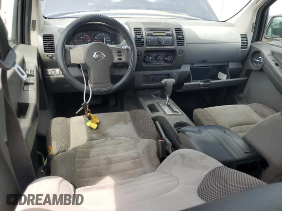 2008 Nissan Xterra S z VIN 5N1AN08U08C522260, wystawiony jako Copart lot #57504085 z przebiegiem 136 129 mil mil oraz Tytuł czysty. Historia ofert i sprzedaży dostępna na DreamBid. Obrazek 8.