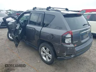 2016 Jeep Compass Latitude with VIN 1C4NJDEB4GD687300, listed as a IAAI auction lot 41800186 with 169,374 mi miles. Bid and sale history available at carsss.com. Image 3.