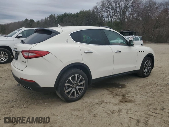 2017 Maserati Levante with VIN ZN661XUA1HX214581, listed as a Copart auction lot 54144635 with 68,096 mi miles and Clean Title. Bid and sale history available at carsss.com. Image 3.