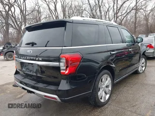 2023 Ford Expedition Platinum with VIN 1FMJU1M8XPEA35684, listed as a IAAI auction lot 41499176 with 29,684 mi miles. Bid and sale history available at carsss.com. Image 4.