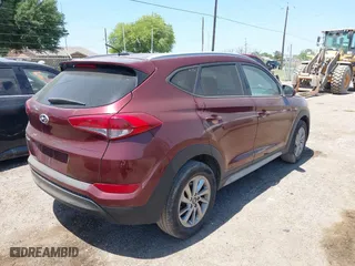 2017 Hyundai Tucson SE Plus with VIN KM8J33A42HU488186, listed as a IAAI auction lot 42015926 with 159,537 mi miles. Bid and sale history available at carsss.com. Image 4.