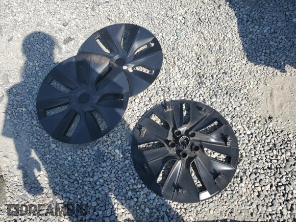 2024 Tesla Model Y Long Range z VIN 7SAYGDEE3RF121102, wystawiony jako Copart lot #60548895 z przebiegiem 13 336 mil mil oraz Szkoda całkowita • Salvage title. Historia ofert i sprzedaży dostępna na DreamBid. Obrazek 12.