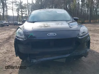 2020 Ford Escape SE с VIN 1FMCU0G61LUA91641, выставлен на аукционе IAAI как лот 41235361 с пробегом 67 017 миль миль и . История ставок и продаж доступна на DreamBid. Изображение 12.