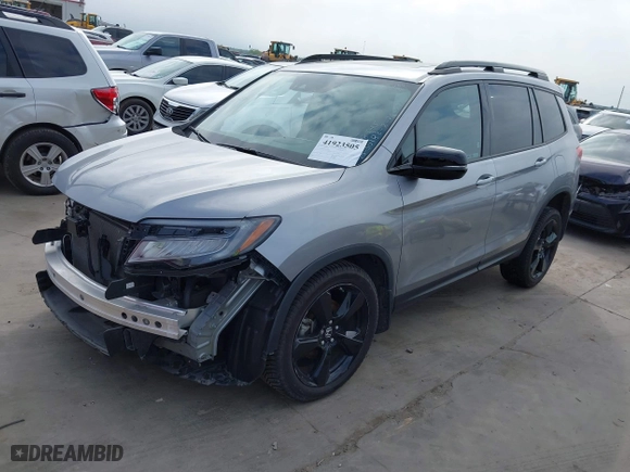 2019 Honda Passport Elite with VIN 5FNYF8H08KB018545, listed as a IAAI auction lot 41923505 with 31,249 mi miles. Bid and sale history available at carsss.com. Image 21.