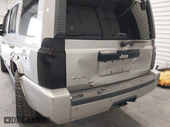 2008 Jeep Commander Sport with VIN 1J8HG48N98C127998, listed as a IAAI auction lot 41616502 with 186,249 mi miles and . Bid and sale history available at DreamBid. Image 6.