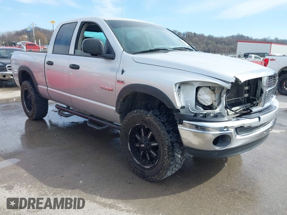 2008 Dodge 1500 SLT with VIN 1D7HU18228J122115, listed as a IAAI auction lot 41835555 with 310,462 mi miles. Bid and sale history available at carsss.com. Image 1.