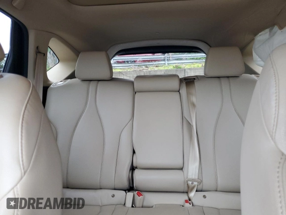 2019 Acura RDX z VIN 5J8TC2H34KL031205, wystawiony jako Copart lot #62745045 z przebiegiem 77 504 mil mil oraz Szkoda całkowita • Salvage title. Historia ofert i sprzedaży dostępna na DreamBid. Obrazek 10.