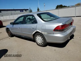 2002 Honda Accord LX z VIN 1HGCG56402A160961, wystawiony jako Copart lot #53092205 z przebiegiem 262 152 mil mil oraz Czysty tytuł • Clean title. Historia ofert i sprzedaży dostępna na DreamBid. Obrazek 2.