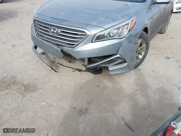 2017 Hyundai Sonata SE with VIN 5NPE24AF1HH588693, listed as a IAAI auction lot 41356233 with 1 mi miles. Bid and sale history available at carsss.com. Image 6.