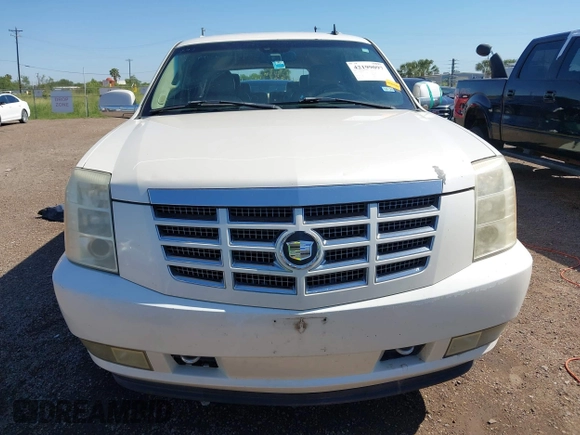 2007 Cadillac Escalade with VIN 1GYFK63847R271121, listed as a IAAI auction lot 42199097 with 138,528 mi miles and . Bid and sale history available at DreamBid. Image 13.