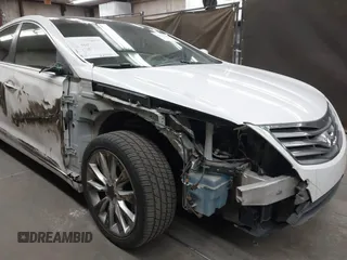 2013 Hyundai Azera with VIN KMHFH4JG1DA330604, listed as a IAAI auction lot 41966248 with 126,554 mi miles. Bid and sale history available at carsss.com. Image 6.