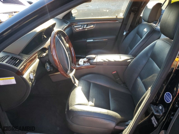 2013 Mercedes-Benz S-Class S 550 with VIN WDDNG7DB0DA506522, listed as a Copart auction lot 89331525 with 96,495 mi miles and Salvage Title. Bid and sale history available at carsss.com. Image 7.