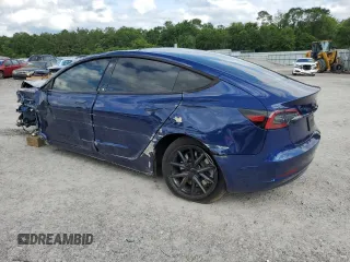 2023 Tesla Model 3 z VIN 5YJ3E1EA6PF692248, wystawiony jako Copart lot #58831805 z przebiegiem 18 607 mil mil oraz Szkoda całkowita • Salvage title. Historia ofert i sprzedaży dostępna na DreamBid. Obrazek 2.