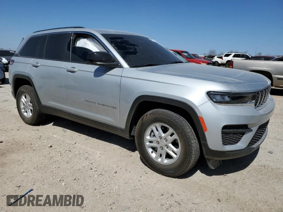 2023 Jeep Grand Cherokee Altitude with VIN 1C4RJHAG0P8909849, listed as a Copart auction lot 47995265 with 22,935 mi miles and Salvage Title. Bid and sale history available at carsss.com. Image 4.