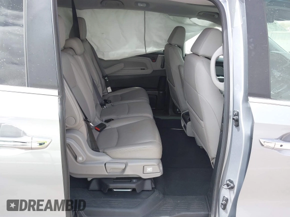 2024 Honda Odyssey EX-L with VIN 5FNRL6H67RB046630, listed as a IAAI auction lot 41933690 with 35,880 mi miles and . Bid and sale history available at DreamBid. Image 8.