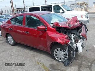 2018 Nissan Versa SV z VIN 3N1CN7AP2JL838184, wystawiony jako IAAI lot #42244204 z przebiegiem 28 970 mil mil oraz . Historia ofert i sprzedaży dostępna na DreamBid. Obrazek 1.