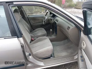 1999 Chevrolet Prizm z VIN 1Y1SK5488XZ446933, wystawiony jako IAAI lot #42167872 z przebiegiem 218 987 mil mil oraz . Historia ofert i sprzedaży dostępna na DreamBid. Obrazek 5.