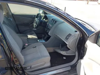 2009 Nissan Altima S with VIN 1N4AL21E79N542204, listed as a IAAI auction lot 41765727 with 108,024 mi miles and . Bid and sale history available at DreamBid. Image 5.