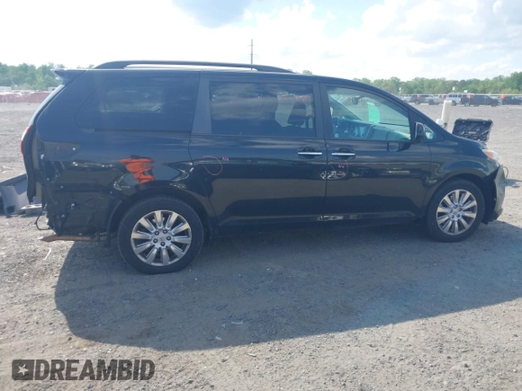 2015 Toyota Sienna Limited z VIN 5TDDK3DC9FS113212, wystawiony jako IAAI lot #42176943 z przebiegiem 136 426 mil mil oraz . Historia ofert i sprzedaży dostępna na DreamBid. Obrazek 14.