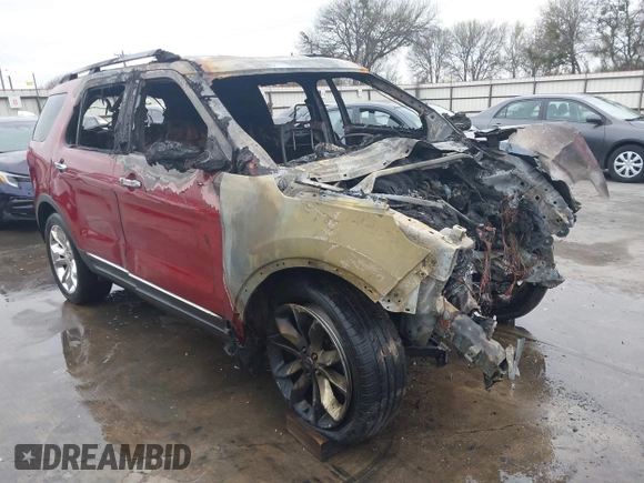 2014 Ford Explorer XLT with VIN 1FM5K7D82EGB58052, listed as a IAAI auction lot 41774734 with 148,612 mi miles. Bid and sale history available at carsss.com. Image 6.
