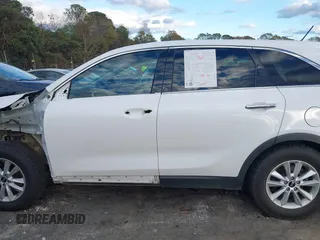 2020 Kia Sorento LX with VIN 5XYPG4A3XLG643836, listed as a IAAI auction lot 40851409 with 76,555 mi miles. Bid and sale history available at carsss.com. Image 14.